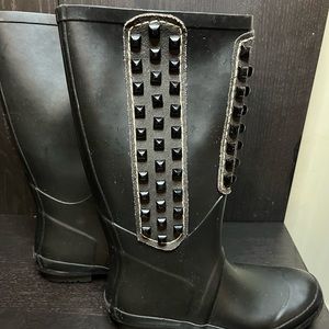 Stylish classic rain boots